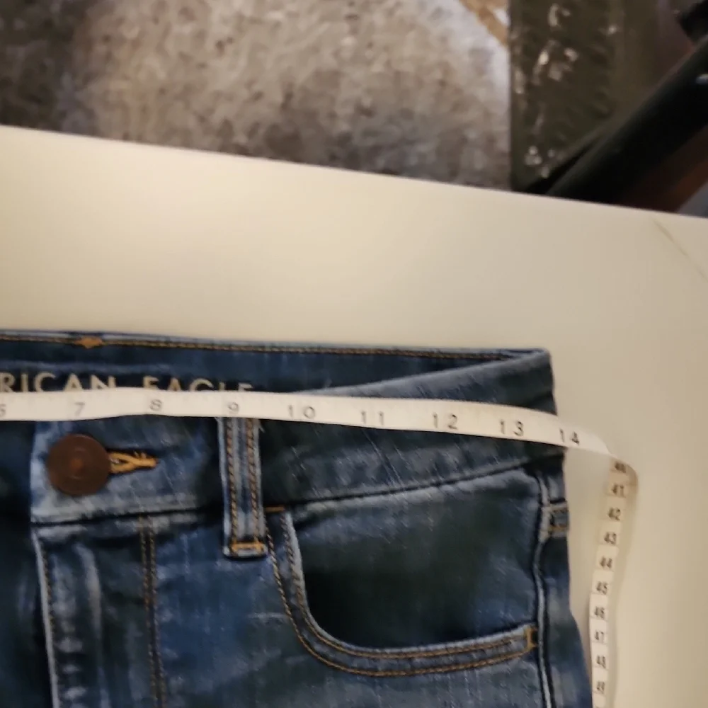 American Eagle Outfitters Light Blue Denim Jeans